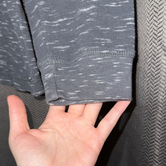 Beverly Hills Polo Club Gray Long Sleeve Henley - Picture 3 of 7